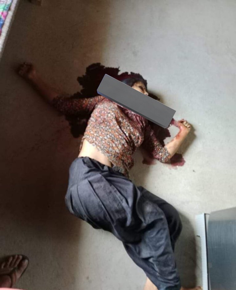 बहन मनीषा राजपूत की गलती सिर्फ इतनी थी कि वह प्रकाश लोहार से बात नहीं कर रही थी जिसके कारण आरोपी ने उसकी निर्मम हत्या कर दी अफसोस आपको यह कोई मीडिया नहीं दिखाएगा मामला राजस्थान के नागौर का