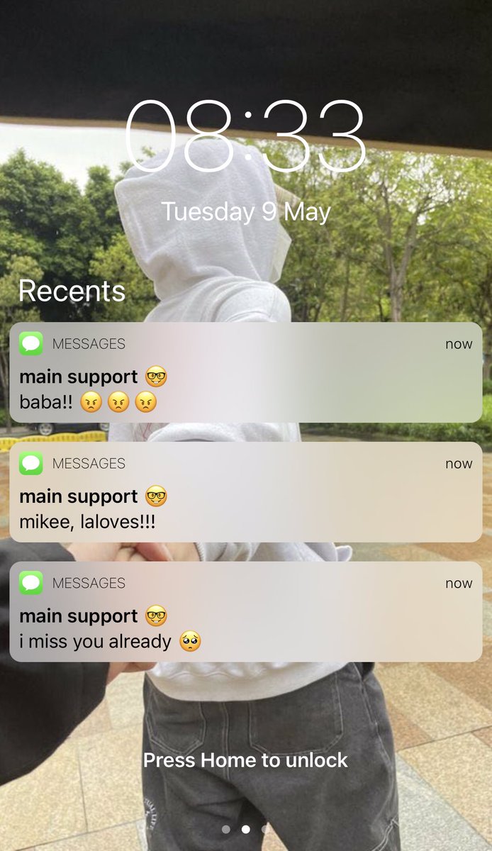 fuckmewinko's tweet photo. #windery 2-tweet au : ‘til forever falls apart 

kaine (hd) starts to miss mikee (ww) the moment they started their long distance relationship. this is a new territory for them so one of them isn’t adjusting well to the changes. https://t.co/Uh5z7jbsHf
