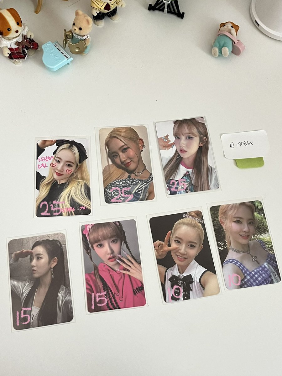 i908bx's tweet photo. wts sieun misc pc 

price in pic (can nego if buying more than 3)
take all and get free deco toploader + nayeon poster 

💌 wm rm8 em rm14
🆗 spay / tng / duitnow

condi video will be given to srs buyer only!

#pasarstayc
🏷️ hatsune miku christian dior makestar doodle https://t.co/Bmewe8oPu2