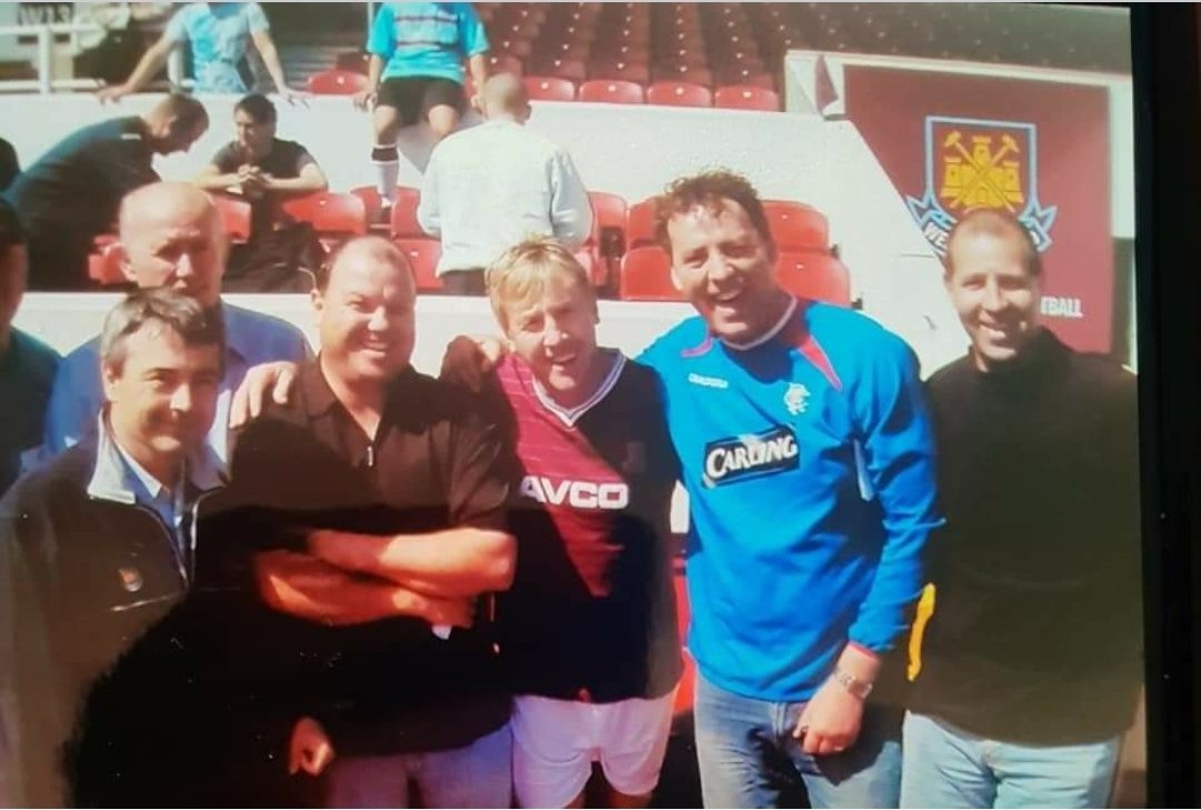 Stuart Leslie tweet media