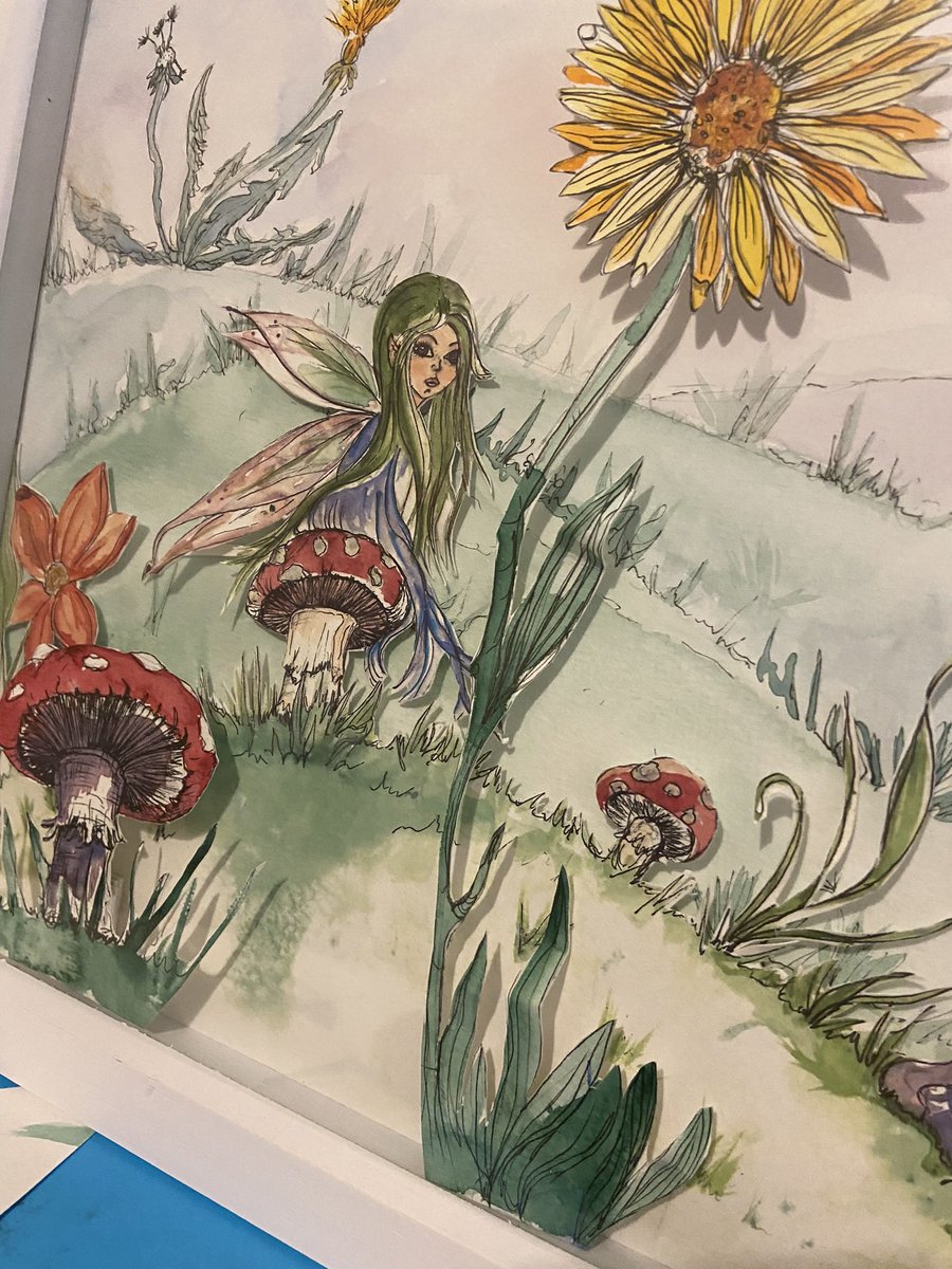 aimeerenee83's tweet image. Thinking about creating more of these ready for the school summer fair, what little creates would be nice to add? 
#watercolourandsalt #watercolourart #lovetocreate #fae #fairytale #3d #art #artandcraft #tomanyideas #watercolourandpen #artforthehome #design #decor #illustration
