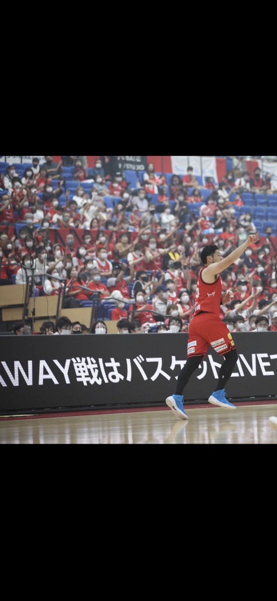 kjmts16's tweet photo. 今シーズンもたくさんの応援ありがとうございました😊ほんとに様々な出来事があったシーズンでしたが最終的にB1残留が出来てホッとしています‼️また日曜にファンイベントで皆さんに会えるのを楽しみにしています🙏

#富山グラウジーズ #toyamagrouses 
#2022-2023
#お疲れ様でした https://t.co/5MkeqNz2XT