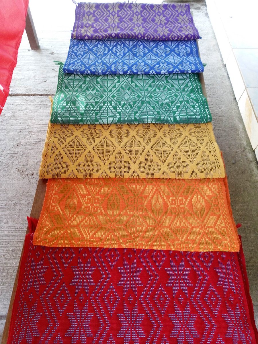 balik batik 🇵🇭 on Twitter "These handwoven fabrics are tennun, the