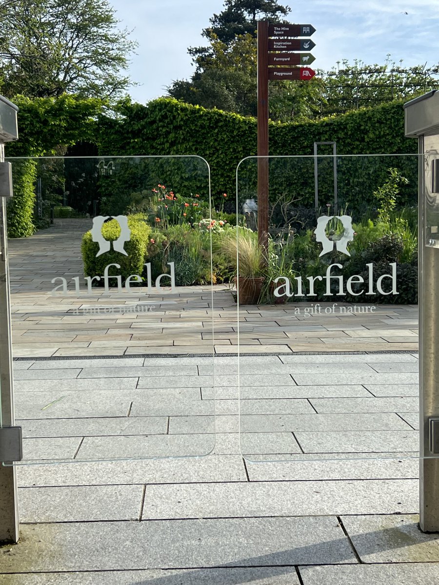 Annette Sweeney tweet media