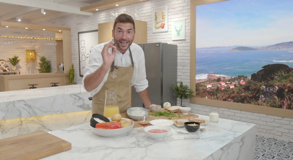 Una locura los datos de #EstacheBo en la mañana de TVG al hacerse ayer con un increíble 17.2% de share, 51.000 espectadores y +32.1% de plusvalías.

2ª opción en su franja de emisión y 8º dato con mejor share del año de 'Estache Bo'.

#QueVivaLaTele #Audiencias