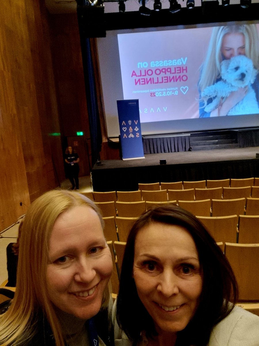 Mukana ollaan😀 <a href="/JamsanK/">Jämsän kaupunki</a> #Kuntaviestijät  tapaaminen #Vaasa Pohjolan #energiapääkaupunki, jossa on helppo olla onnellinen.💙