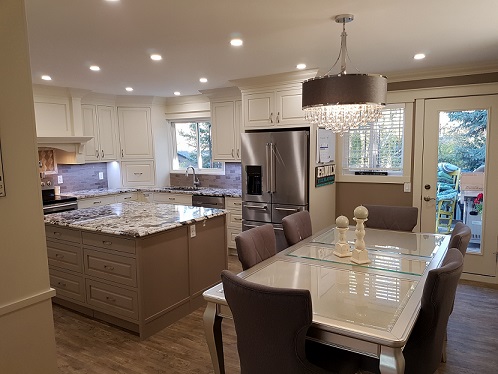 homebuilders21's tweet photo. If you're considering building a custom home in Okotoks, then you're in luck, as there are many talented and experienced Custom Home Builders in the area who can help bring your dream home to life. - https://t.co/ZBYwIyOnTh
#ProjectManagement
#BasementDevelopment
#ShopsGarages https://t.co/OKjgkenkzE
