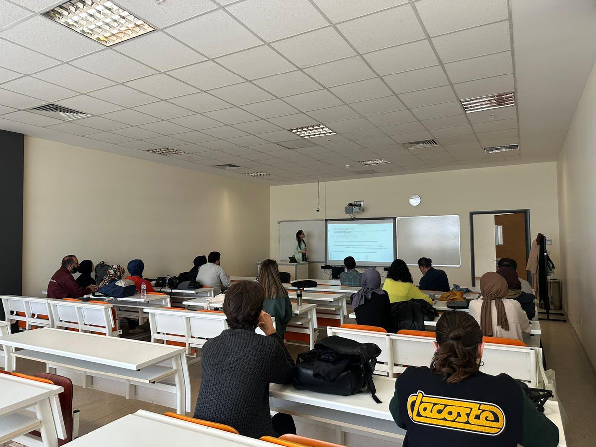 Lisansüstü Kolokyum Toplantımız başladı!

Doktora öğrencimiz Ebru Aracı “Understanding Turkish Family Through Turkish Family Surveys” başlıklı yüksek lisans tez çalışmasını sunuyor.