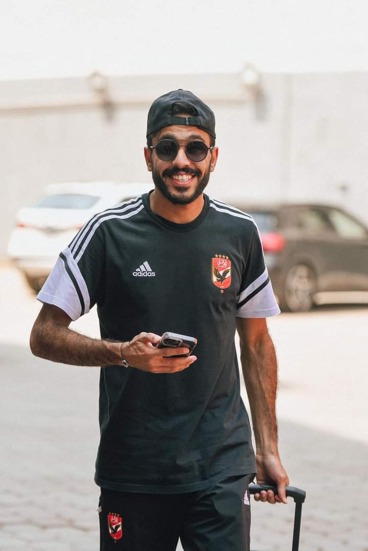 ALAhly8888_'s tweet photo. الأهلى يتحرك إلى مطار القاهرة استعدادا للسفر وخوض مباراة الترجى التونسي   🦅✈️ https://t.co/LSLVcOSP1t