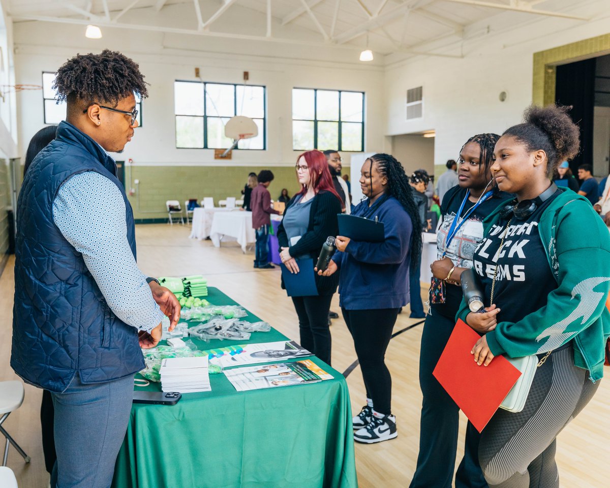 “Thank you, <a href="/CommerceBank/">Commerce Bank</a>, for joining the <a href="/STLworks/">STL.works</a> Career Pathways Experience and providing invaluable insights and opportunities for our future workforce.

#CommerceBank #STL.works #STL #Community #Youth