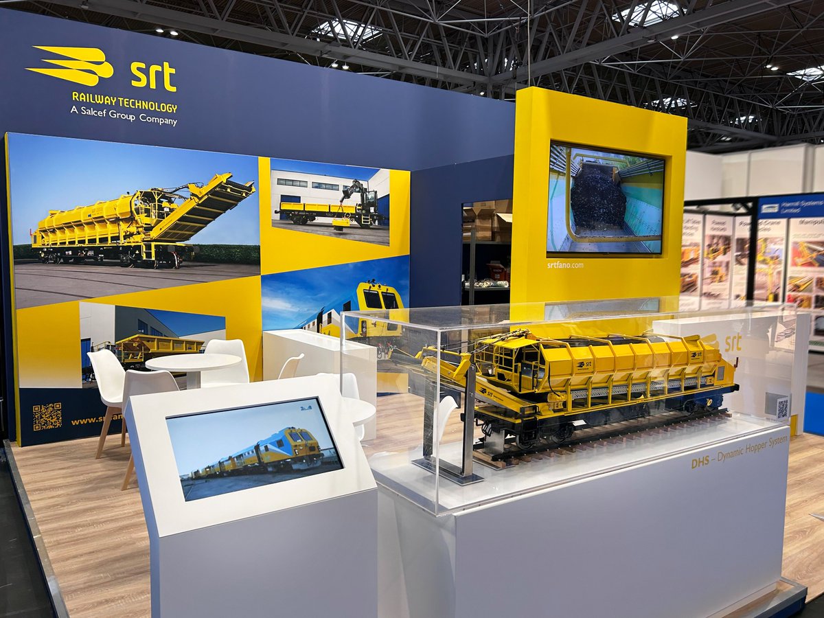salcefgroup's tweet photo. First day at #Railtex 2023 in Birmingham
Read more -> https://t.co/IegslldQQ1
#SRT #exhibition #tradefair #stand #booth #trackmaintenance #maintenance #railvehicle #railwaymachines #rollingstock https://t.co/lYTbMG6j5a