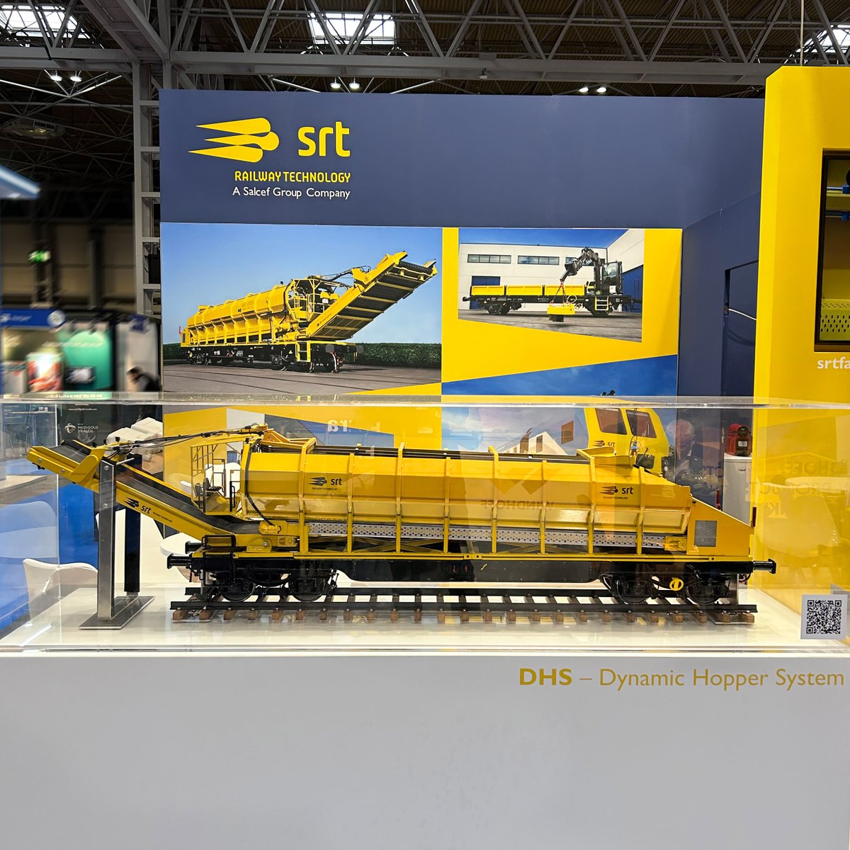 First day at #Railtex 2023 in Birmingham
Read more -> srtfano.com/en/railtex-202…
#SRT #exhibition #tradefair #stand #booth #trackmaintenance #maintenance #railvehicle #railwaymachines #rollingstock