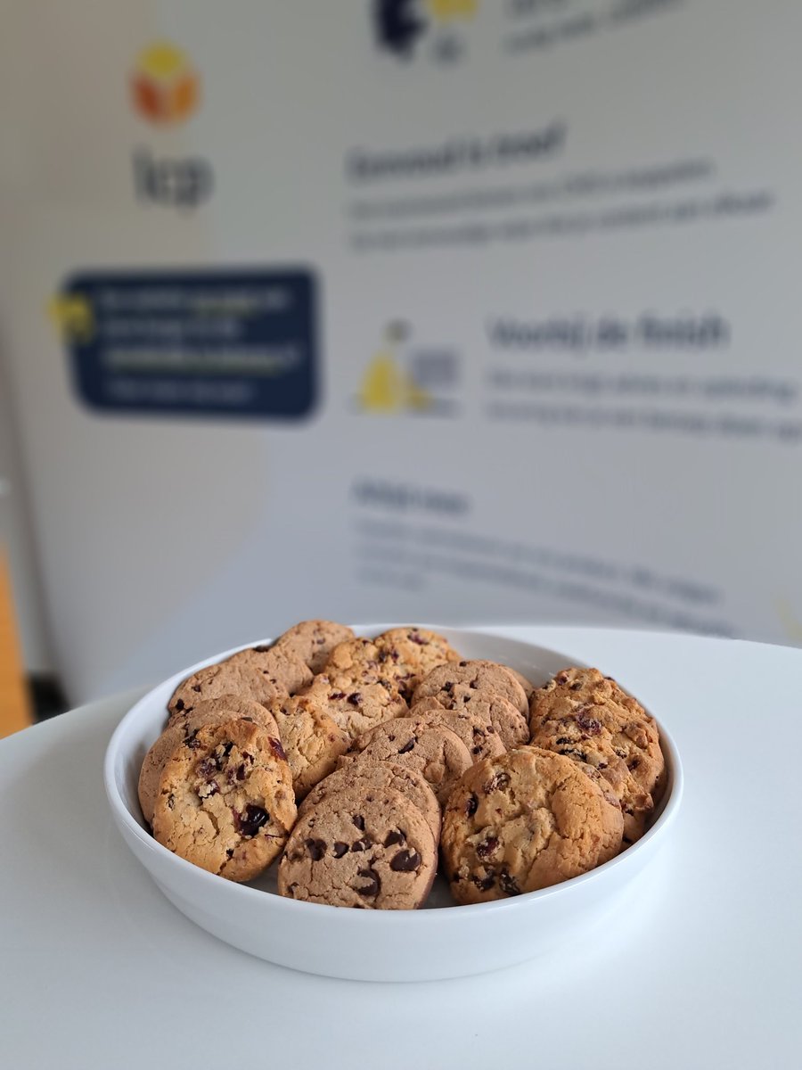 <#cookies> 🍪

Enkel noodzakelijke cookies bij ons op de stand tijdens de #heldenvankortom