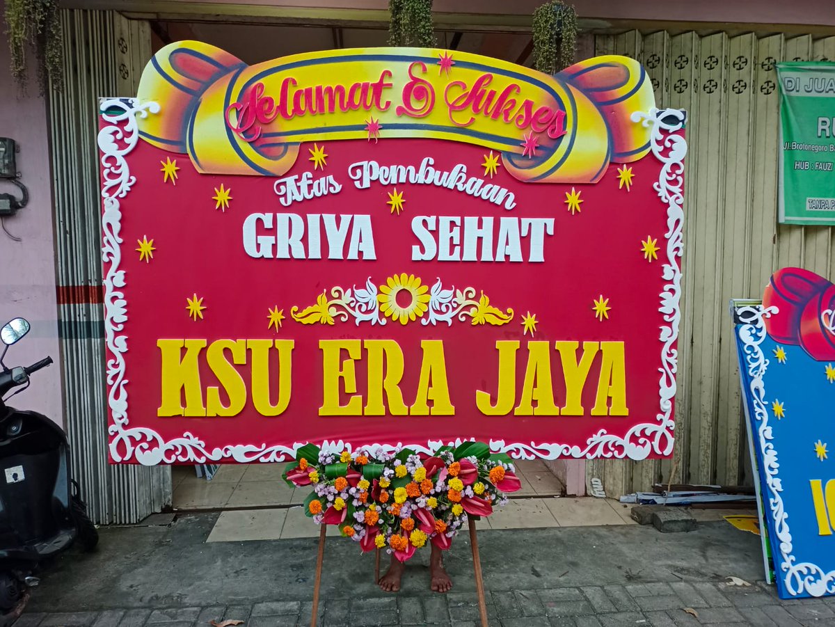 bunga_gresik's tweet photo. KARANGAN BUNGA GRESIK
TOKO BUNGA GRESIK
💕✅✅
☎️:0877-6474-7535
@bunga_gresik 
#tokokaranganbungagresik 
#karanganbungagresik 
👇ORDER KLIK BAWAH👇
https://t.co/nbtvdRnIYE
 
#gresik 
#benjang  
#driyorejo 
#kebomas 
#kademean 
#menganti 
#dukun 
#manyar 
#panceng
#ujungpangkah https://t.co/Ha5afd533u