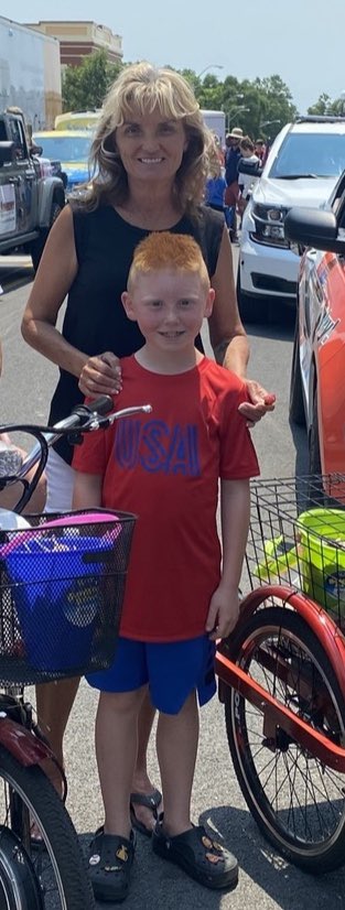 SherryFoxx's tweet photo. If you see this young man today, make sure to wish him the happiest of 10th birthdays 🎂🥳
#ChanMan
#HeLovesParades
I love you big much! ♥️ https://t.co/d6sNoDhx9k
