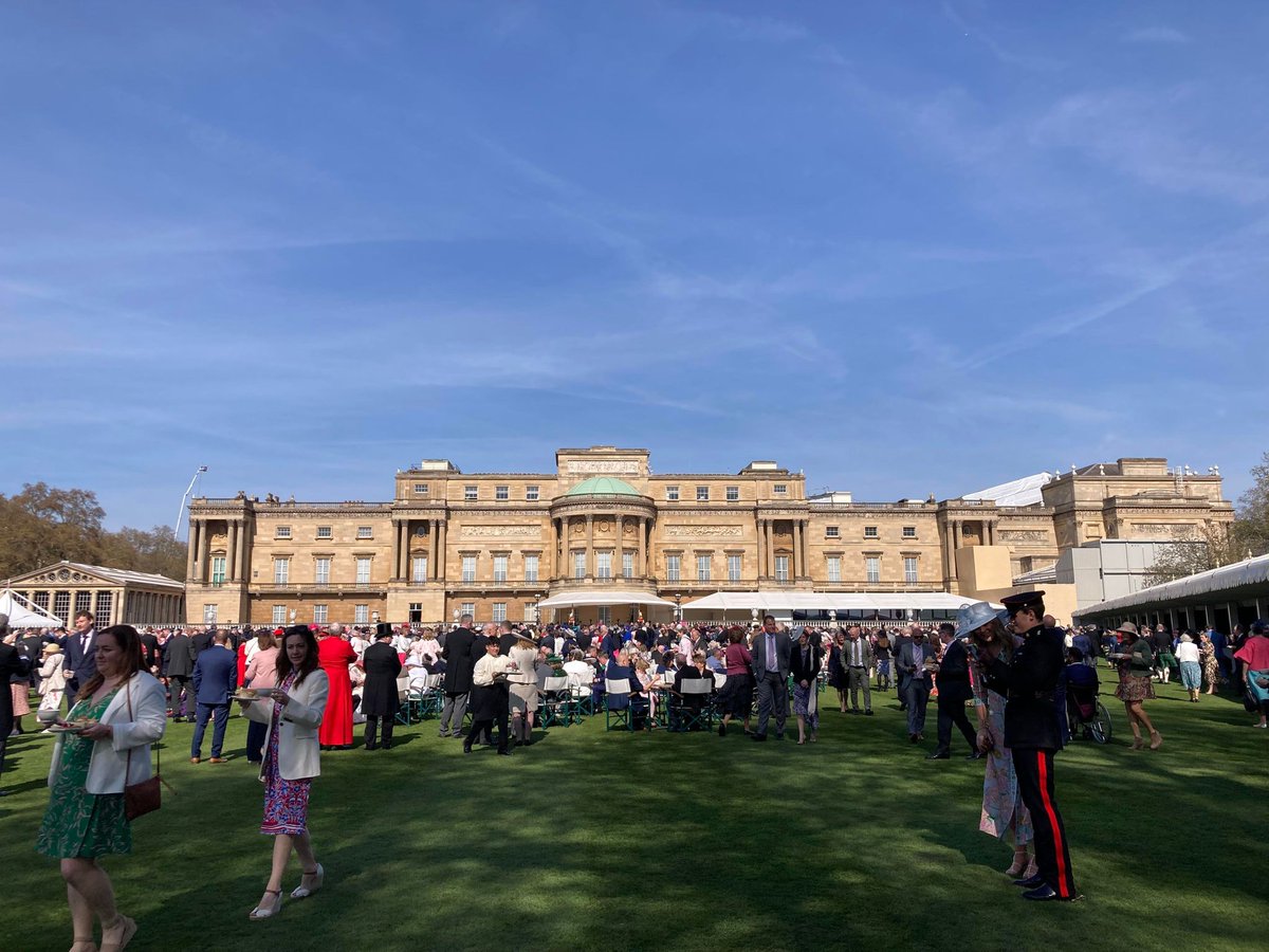 Somerset_CF's tweet image. We're honoured that SCF was invited to the Royal Garden Party last week. Our Operations Director Mary Hancock &amp;amp; Treasurer @MFerris_Charity represented the Foundation &amp;amp; helped celebrate the King's Coronation at #BuckinghamPalace in style.

#KingsCoronation #Charity #Somerset