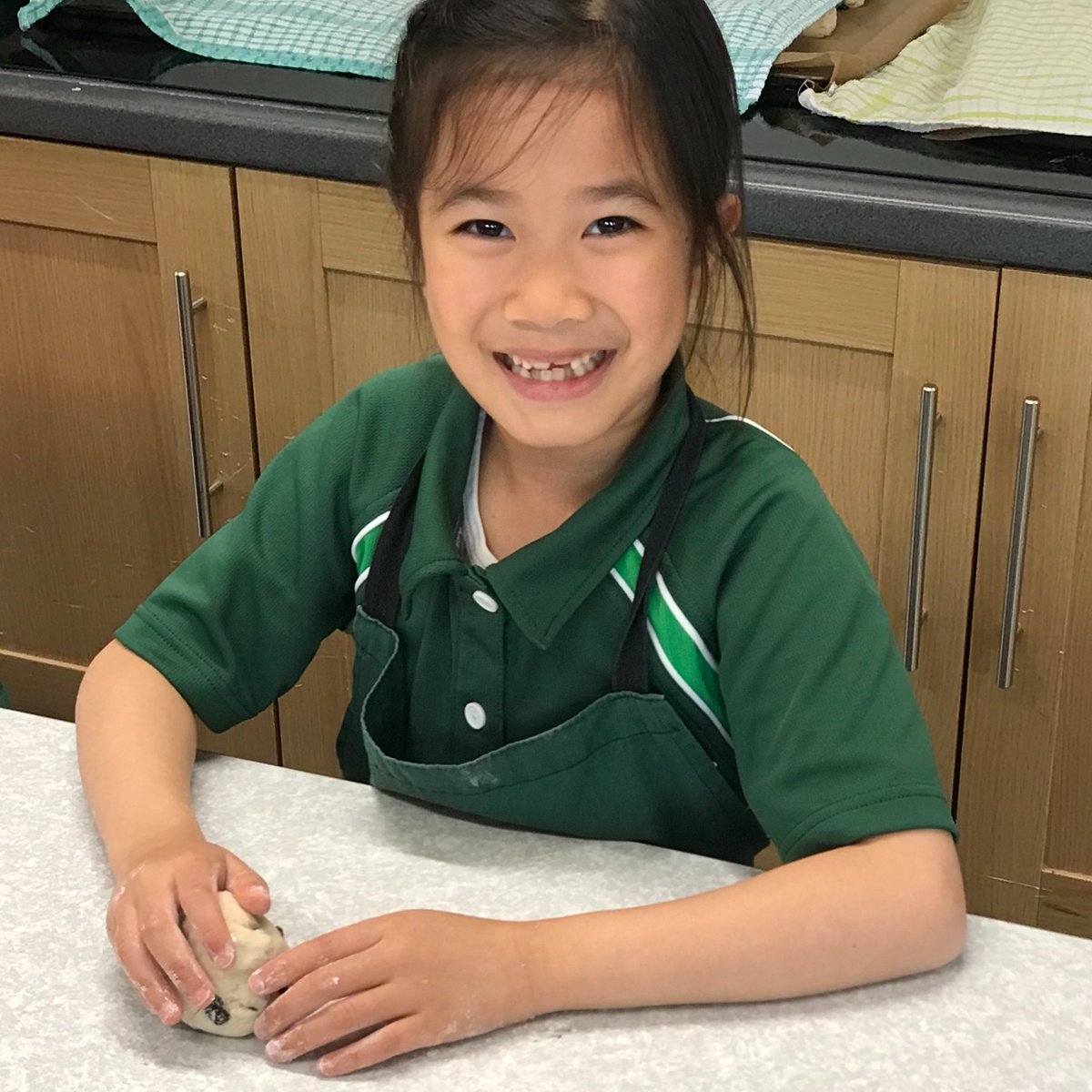 Y1Y2ManorPrep's tweet photo. 2NG have been preparing buns for their Coronation Picnic next week with Wootton School
@manorprep #WoottonSchool #BunThrowing #Buns #Coronation #KingCharlesIII #Coronation https://t.co/cTssJdWaJ8