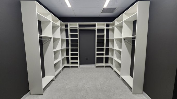 The beginning of le vestiare. After it's styled like a Parisian lingerie boutique, the Goddess bench<a href="/tag/assworship"class="tags"><span>#assworship</span></a><a href="/tag/wolfords"class="tags"><span>#wolfords</span></a>