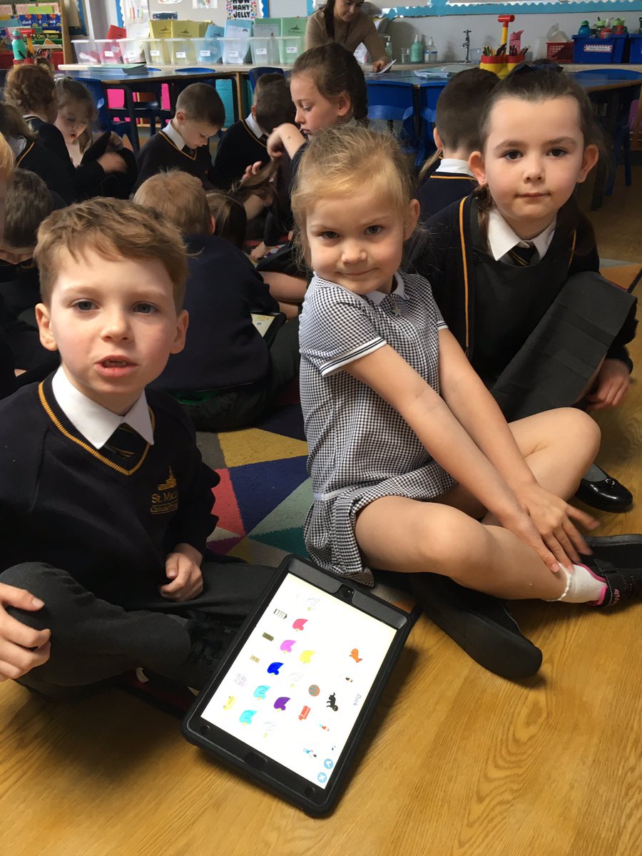 stmichaelscps's tweet photo. Y1 have been learning about Algorithms using the tablets in class today #STMcpcomputing https://t.co/Cj50JzsI9M