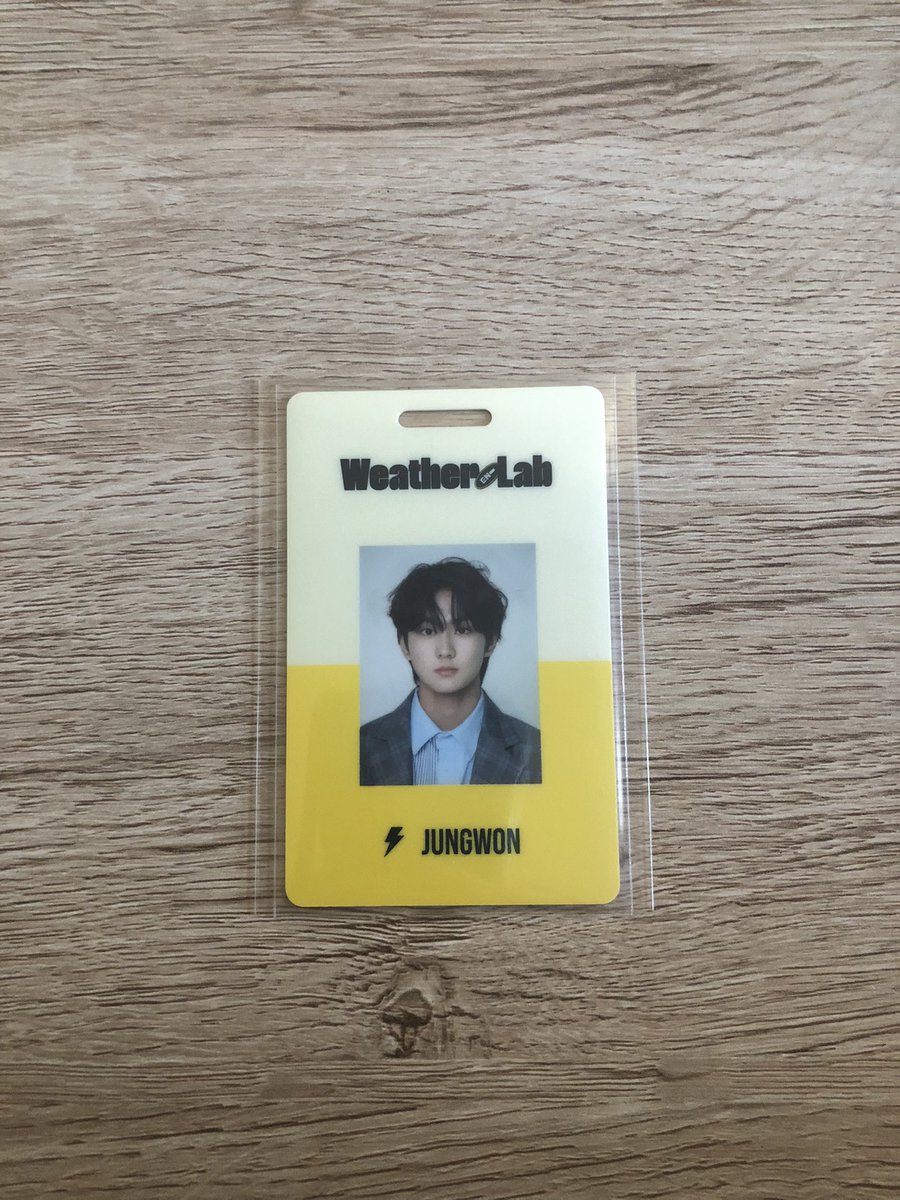 yangjwcart's tweet photo. ✨Bidding✨

Jungwon sgid 2022

—sp: P50
—inc: any
—ends: TBA
—reply/dm to bid
—condi: mint https://t.co/D9GwPdfmzM