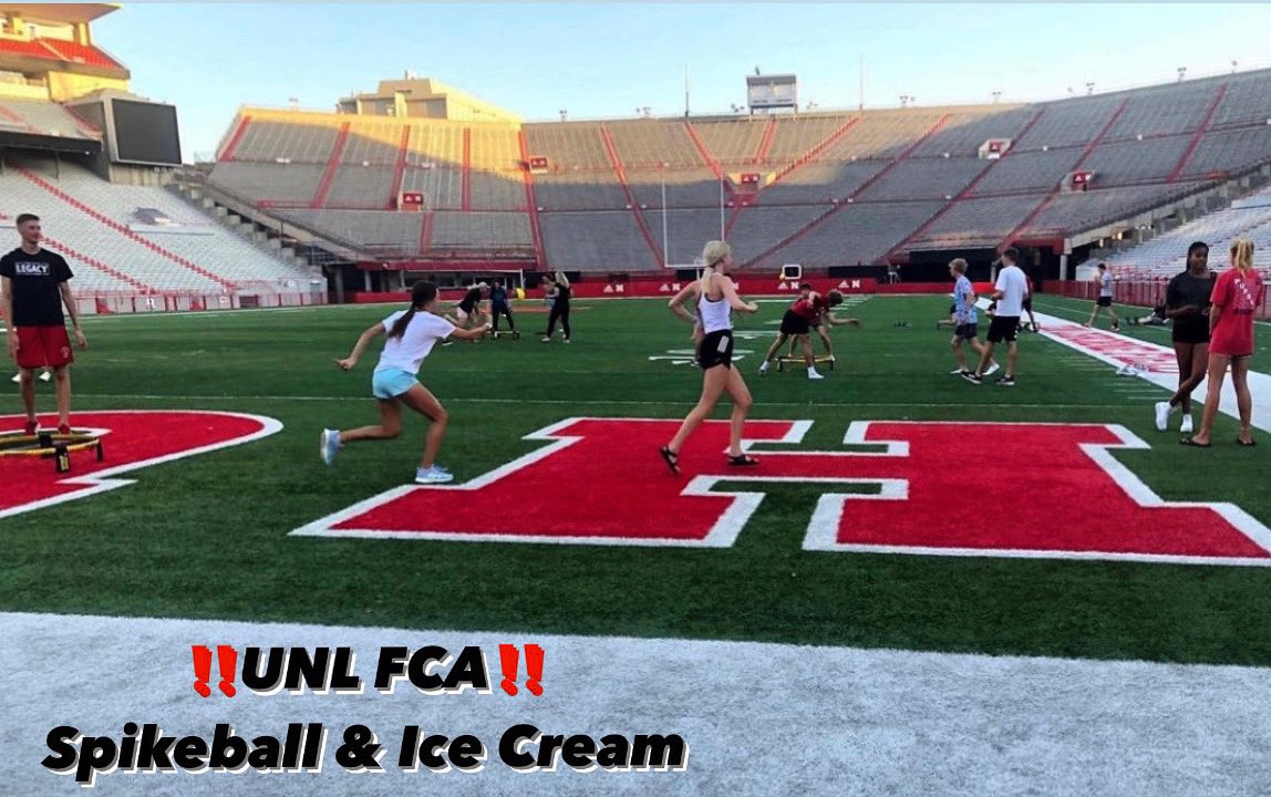 UNL FCA @ 7 pm
Spikeball and Ice Cream
(On the  Field)