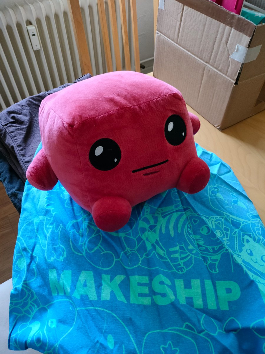 dexta's tweet photo. #supermeatboy #plushie ist angekommen #smb #arcade #speedrun https://t.co/kVCZGKz3WG