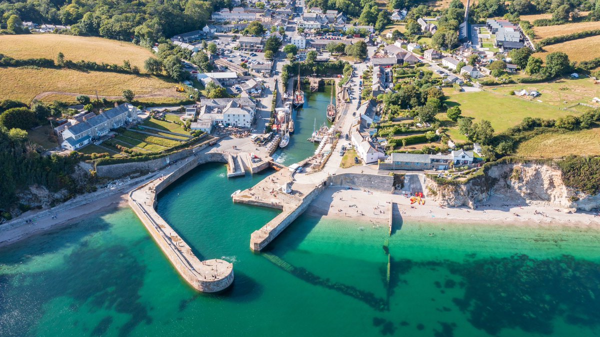 OSCCharlestown's tweet photo. 🌊 A Stunning Shot of Charlestown - The site of the Ocean Surface Centre. 

Thanks to Harvey from HD Drone Photography for the Image!  

https://t.co/FHaTwdZbM6 https://t.co/Z3qmKYLiYj