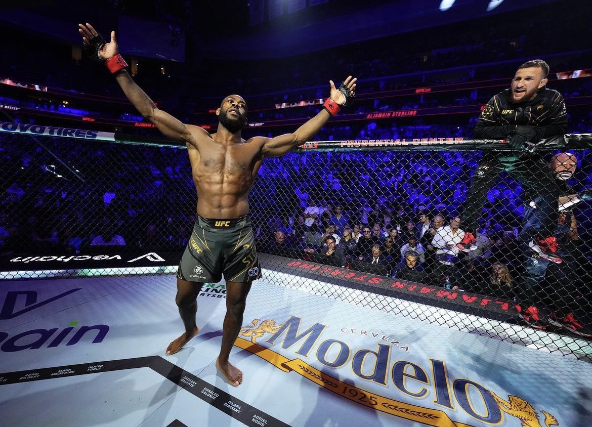MMAnestpodcast's tweet photo. Who do you want Funk Masters next opponent to be?? Let me know down below.
#ufc #ufc288live #UFC288 #ufcfightnight https://t.co/igZYUrf8bN