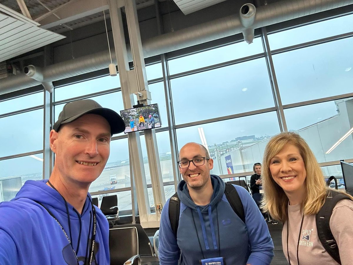Mike_Wheeler_'s tweet photo. We made it to the airport. Waiting to board our flight and be on our way to Boston. #BMSPatriotProud #MSDR9 #ShippingOffToBoston https://t.co/xxE03TT4bt