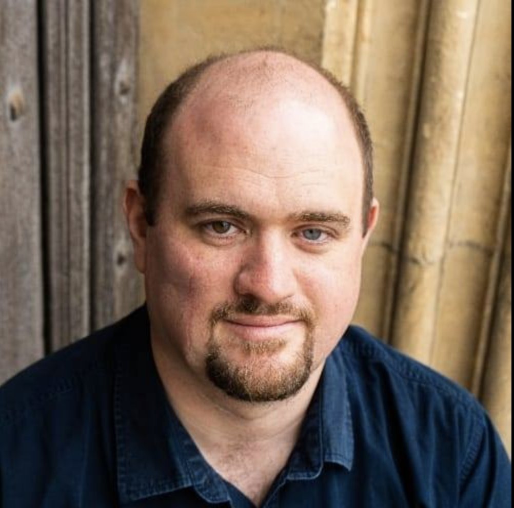 Completing our line-up of soloists for Saturday's concert is Simon <a href="/AshmeadtheTenor/">Simon Ashmead - tenor</a>, who returns to ACS to sing solos in Mozart's Solemn Vespers. Simon has sung with us many times, including our recent Bach &amp; Saint-Saens concert. We're looking forward to working with him again!