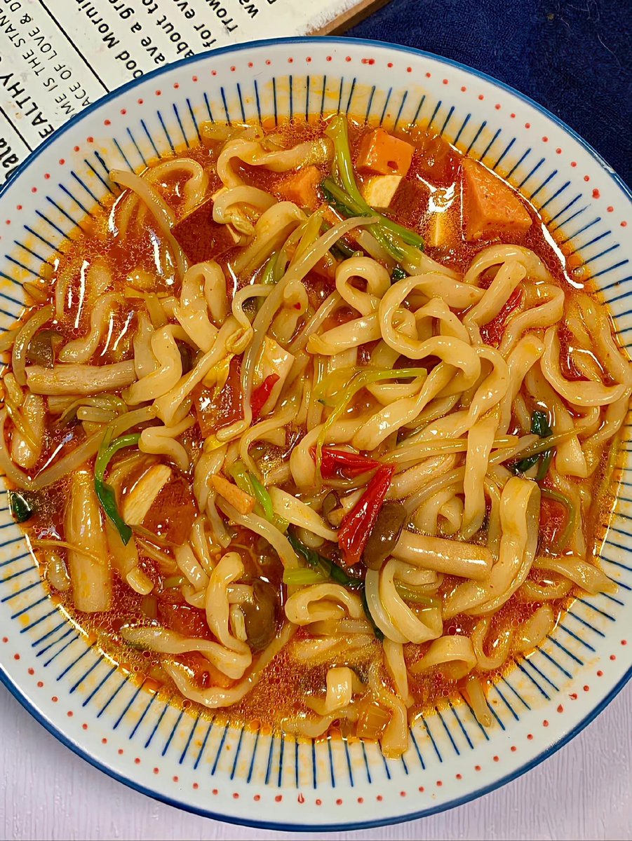shuye22's tweet photo. 说出来大家可能不信，最近忙着在家贤惠 #美食  #一人食 https://t.co/J45gIKSIpr