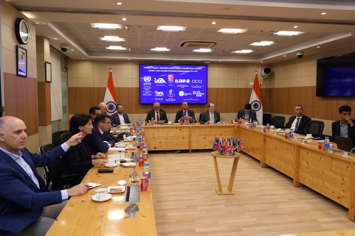 investindia's tweet photo. Team @investindia hosted a roundtable for 10 Spanish aerospace companies to explore opportunities in India's aerospace &amp; defence sector, focusing on the TATA-Airbus C-295 supply chain.

#InvestInIndia #MakeInIndia #Aerospace #Defence #C295 #DefenceSector #InvestIndia @makeinindia https://t.co/tgB50DZacG