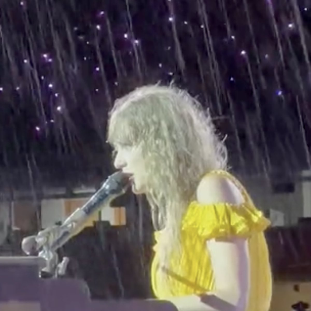 I work sound, stage and lighting for big acts. Props to Taylor Swift for performing in the pouring rain in Nashville. 99% of the artists out there wouldn’t have left their bus. Trust me! #TaylorSwiftErasTour