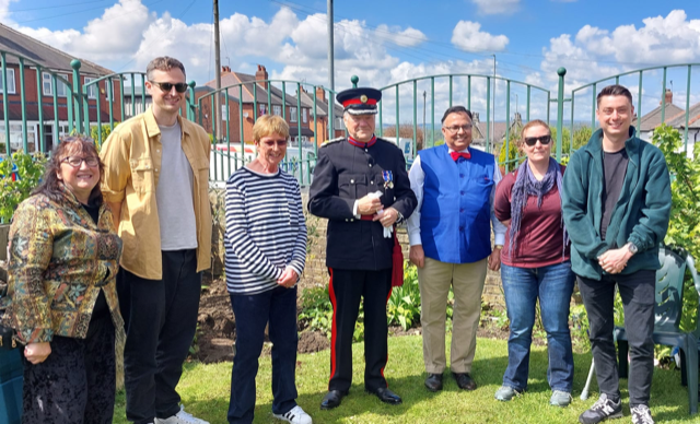ShenwardLLP's tweet photo. Excellent day at @bramleybaths  Coronation ‘big lunch’ event on Sunday.

Deputy Lieutenant Kevin Sharp presented the team with a letter of thanks from the new King and Queen themselves.

Well done to all involved 👑

#coronation #community #treasurer #accountants https://t.co/9ghzU3bTPP
