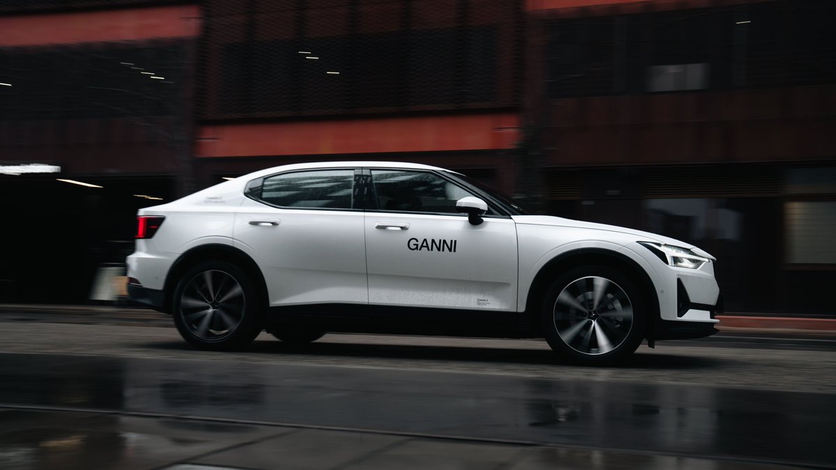 Great minds think alike. Great brands act alike. We sat down with GANNI Founder Nicolaj Reffstrup to talk about what it means to break with convention. Read the full interview here: polestar.com/global/news/ki…
