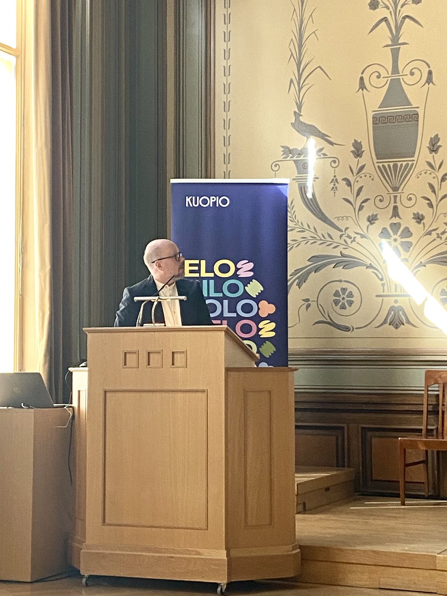 Puijo Summitissa ylitarkastaja Mika Welling kokosi Pohjois-Savon HELMI-ohjelmaa 2020-2022:
💚
2100 ha soita suojeltu
💚
22 lähdettä,
4 lintuvettä ja
8 hiekkarantaa ennallistettu
💚
40 puroa ja
200 perinnebiotooppia inventoitu

➡️ Tämä työ edellyttää lisää osaajia ja osaamista.