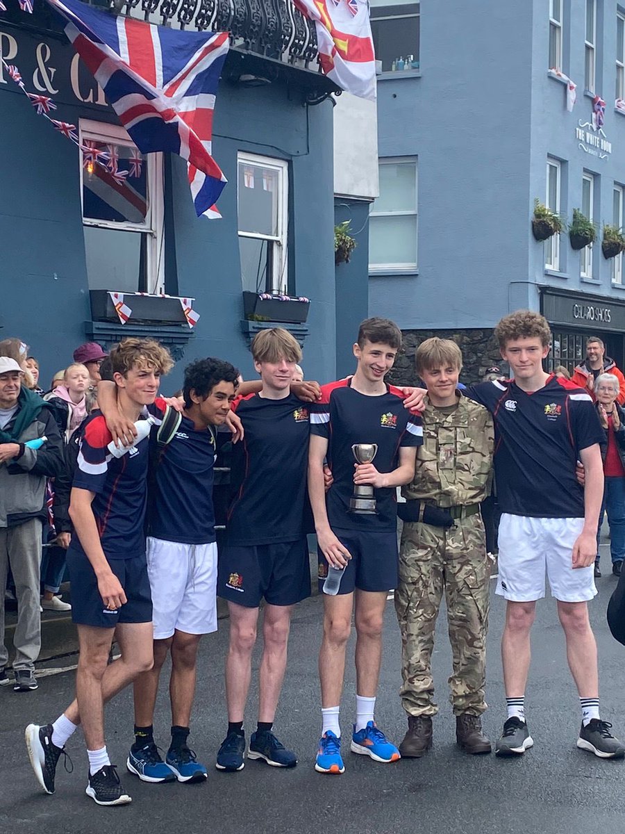 Well done to everyone who took part in the Schools Relay this morning! 

#LibDay2023