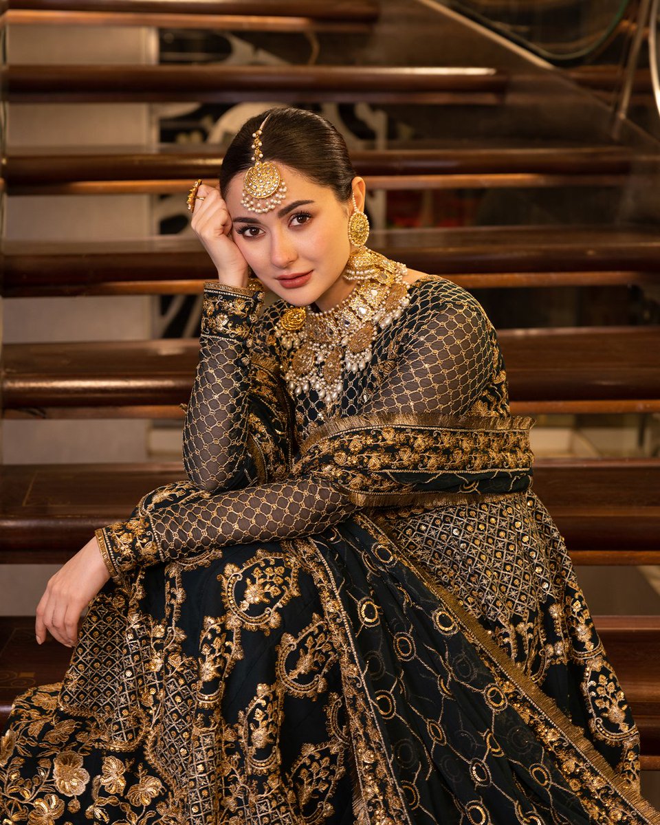 asimjofa's tweet photo. Mera Haseen Jora | Luxury Pret-RTW | Book Now | Deliveries Start From 31st May
AJHJ-25 | Rs. 33,650/-
Book Now: https://t.co/dZZ6o4dtQ6
#AsimJofa #IWearAsimJofa #MeraHaseenJora #RTWCollection #FestiveWear #FestiveCollection #stitchedcollection #asimjofaedits #TrendingNow https://t.co/dX7ooruhW7