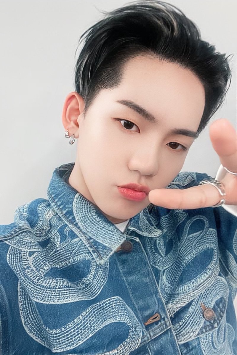junkyuᡣ𐭩ruth ia tweet media