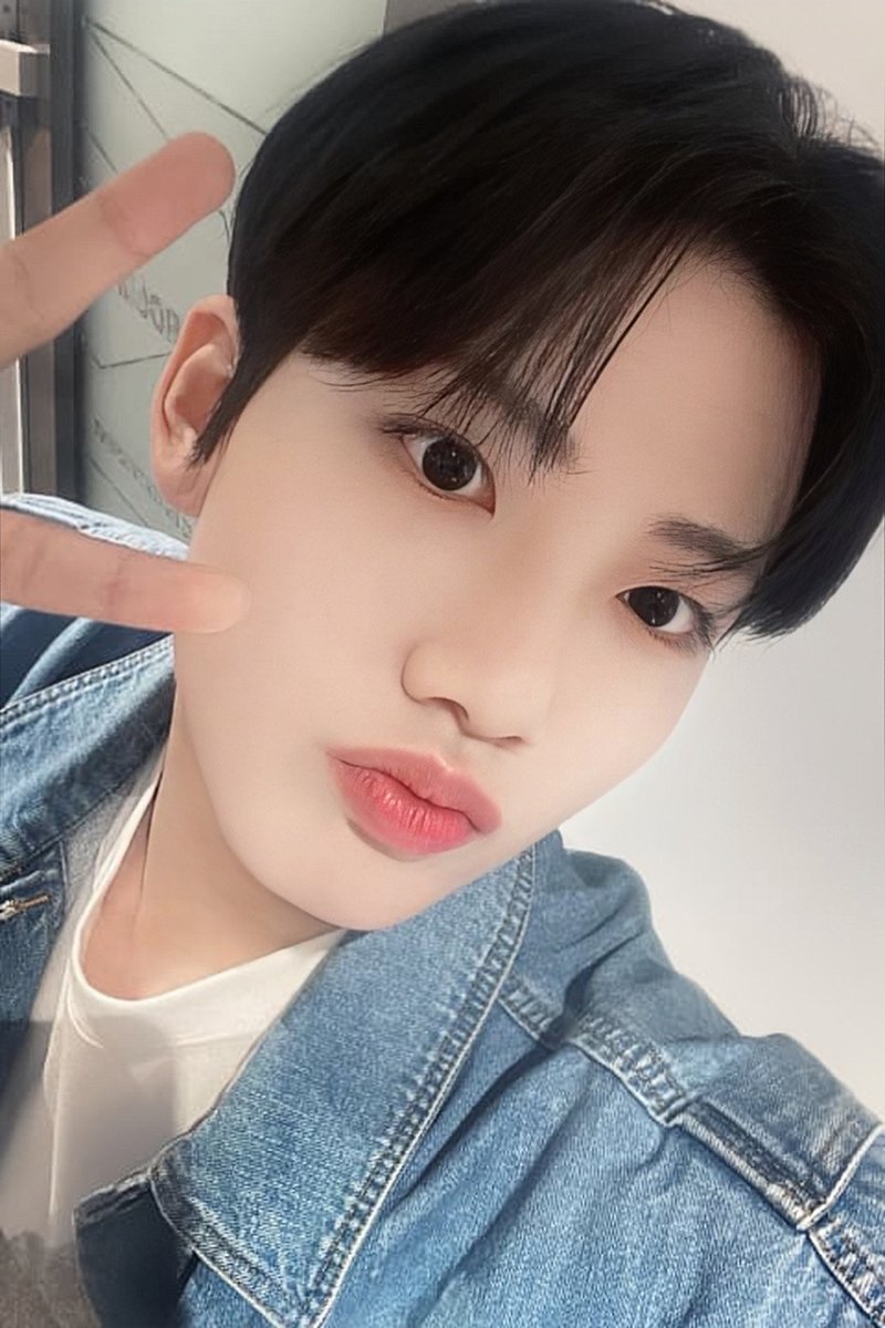 junkyuᡣ𐭩ruth ia tweet media