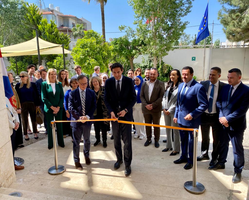 Wopke Hoekstra tweet media