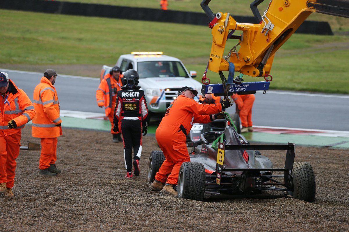OfficialBARCHQ's tweet photo. We couldn’t do it without them 🙌🏻👏🏻

Big THANK YOU to all of the marshals at @Brands_Hatch for their incredible hard work and dedication! 

#BARC https://t.co/tuER3XB2Vq
