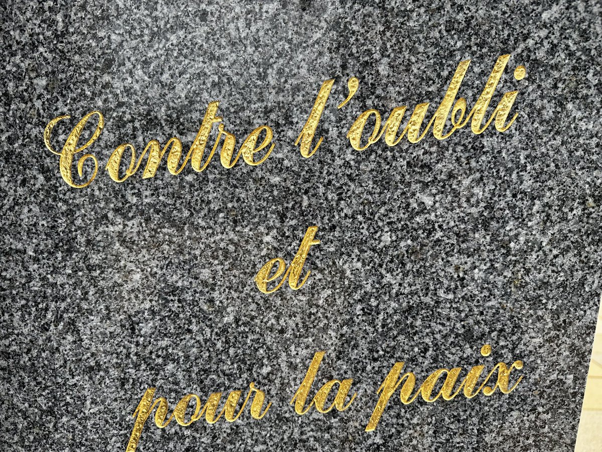 GeismarLuc's tweet photo. 78 ans plus tard, la fin de la seconde guerre mondiale,résonne encore en nous comme un éternel rappel à la paix.
J’ai été déposer des gerbes en la mémoire des morts pour la France 🇫🇷 des les communes de #PetitMars et #LesTouches. https://t.co/wQvJGm7WtA