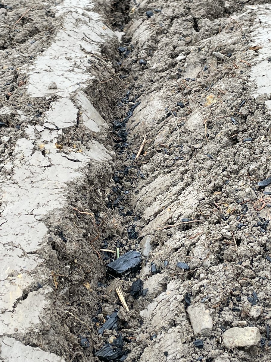 dads_farm's tweet photo. Vicon filled with our home produced carbon rich Biochar &amp; spread on a ploughed field prior to planting. The Biochar is inoculated with a compost extract to improve plant productivity, working naturally with soils without the need to apply chemical fertiliser #regenerativefarming https://t.co/WEK0TOn2xj