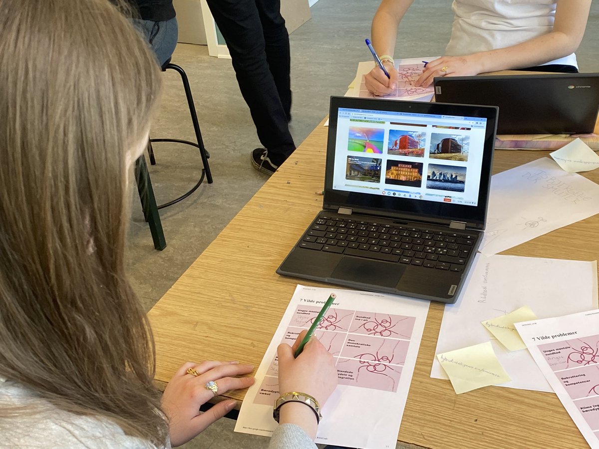 Janet Rafner tweet media