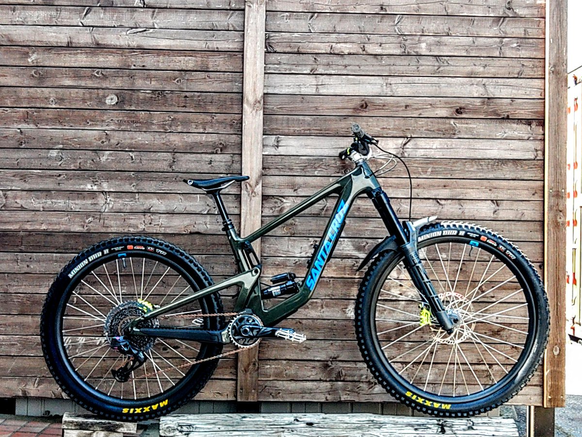 gravitylab's tweet image. 本日の納車、サンタクルズ-ブロンソン。しっかり納得なカスタマイズです。