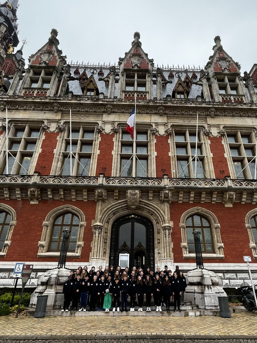 Hill House School - Juniors tweet media