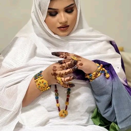 قال تعالى ﴿ وما كانَ الله ليعجزه من شيء﴾ شفاءُك ، زوال همّك ، أمنياتك ، لن تُعجز الله ، فقط ثق بربك.