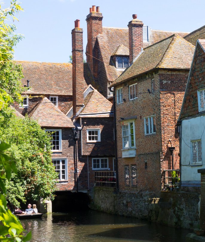 tonihistorian's tweet photo. #HistFicMay Day 9
My wip is set in #C15th and includes a pilgrimage to #Canterbury #medieval Eastbridge Hospital & Cathedral. So we visited for research and enjoyed personal guided tours when we told them what we were doing. Wonderful places. #cburycathedral #amwriting #histfic https://t.co/tMG0O7tNZh