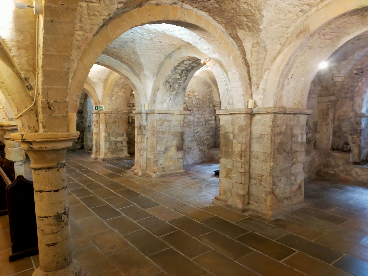 tonihistorian's tweet photo. #HistFicMay Day 9
My wip is set in #C15th and includes a pilgrimage to #Canterbury #medieval Eastbridge Hospital & Cathedral. So we visited for research and enjoyed personal guided tours when we told them what we were doing. Wonderful places. #cburycathedral #amwriting #histfic https://t.co/tMG0O7tNZh